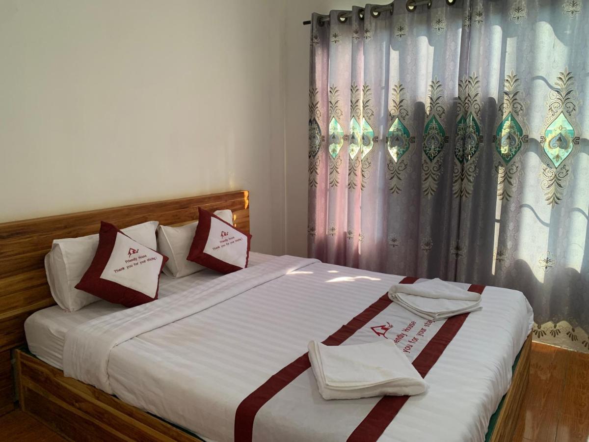 Vang Vieng Lily Backpackers Hostel Exteriör bild